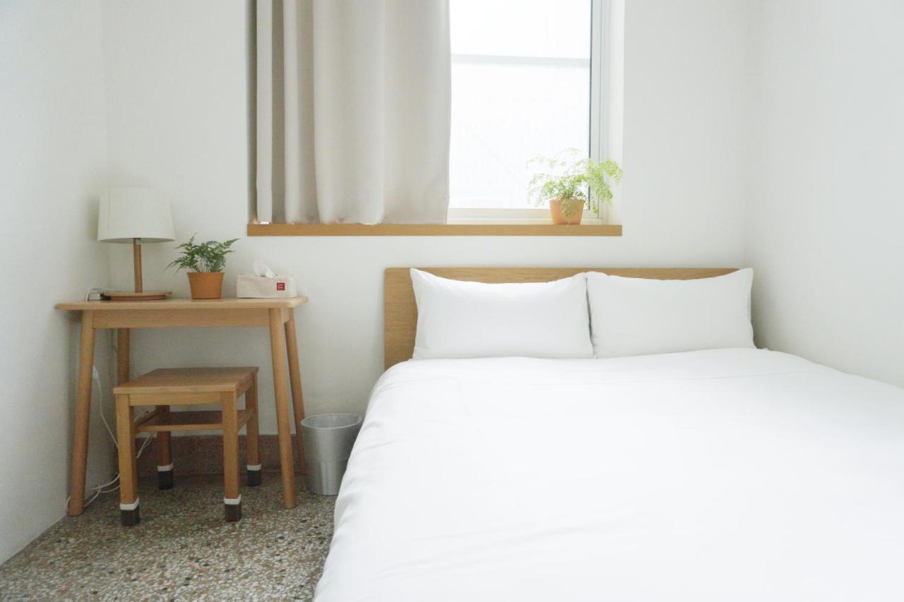Apartament 小巷旺宅 X 旺福 Tainan Zewnętrze zdjęcie